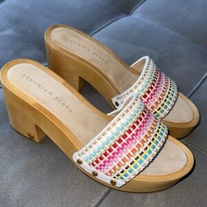 NWT, Veronica Beard woven sandals with wooden heel